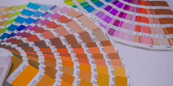Qué son los colores Pantone y cómo se utilizan